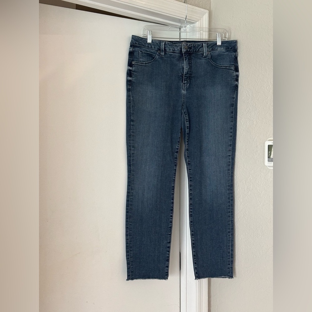 Miracle Body - Stretch Zip Up Style Jeans - Size 14 - Fringed Hem Medium Indigo